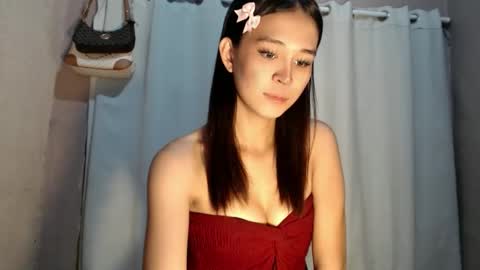 Snapshot of urdreamgirl_stephanie chatting on 04.15.26 stephanie online show from 04.15.26