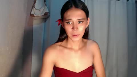 Snapshot of urdreamgirl_stephanie chatting on 04.29.26 stephanie online show from 04.29.26