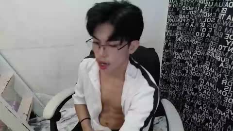 urdreamtw1nk online show from 09.21.25