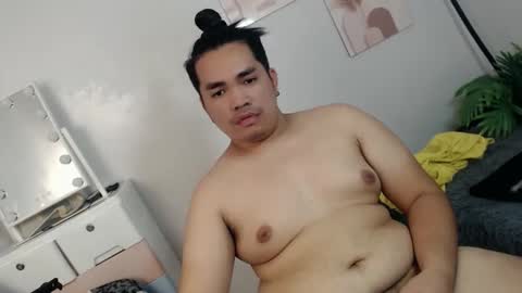 ure_fattytoy143 online show from 04.16.26