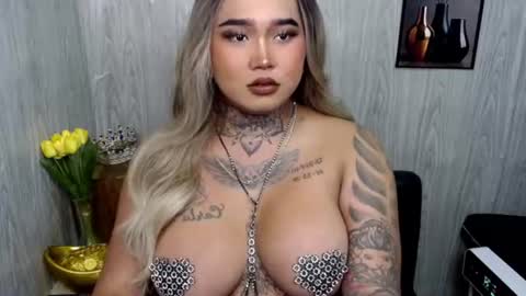 Snapshot of urfabtattooqueen chatting on 07.07.26 Maxxie online show from 07.07.26