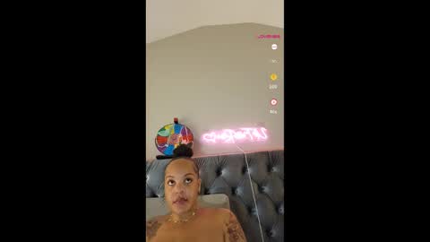 urfaveriri online show from 11.23.25