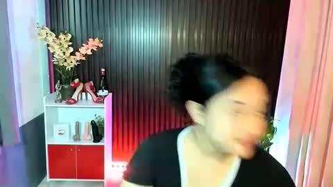 Snapshot of urfavouritecravings chatting on 11.03.25 Scarlet online show from 11.03.25