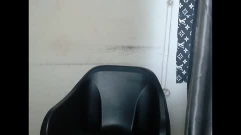 Snapshot of urflirtydoll chatting on 01.29.25 urflirtydoll online show from 01.29.25