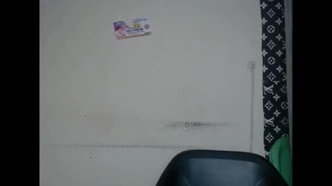 Snapshot of urflirtydoll chatting on 02.02.25 urflirtydoll online show from 02.02.25