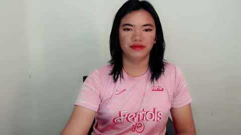 Snapshot of urfuck_slut_toy chatting on 11.12.25 SLUT MAXINE online show from 11.12.25