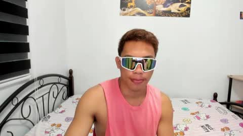 urfucker_vinz online show from 06.15.26