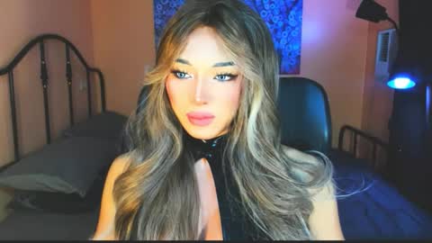 My bella 3 online show from 11.19.25