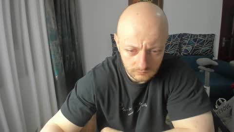 UrGymCrush online show from 02.10.25