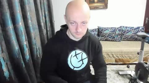 UrGymCrush online show from 10.12.25