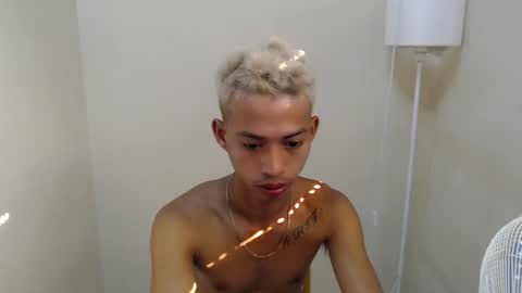 Snapshot of urhotfuckingass chatting on 06.13.26 richard online show from 06.13.26