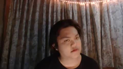 urhottie_bella online show from 02.04.25