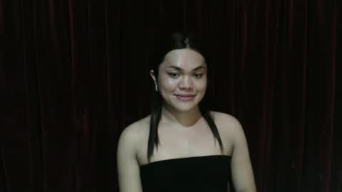 urhottie_bella online show from 05.17.26
