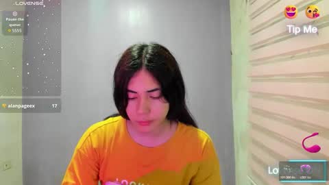 urhottie_nova online show from 02.13.26