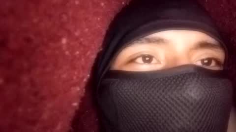 Uriel sgueme en ig  online show from 12.18.24