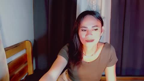 urlovely_che online show from 11.07.25