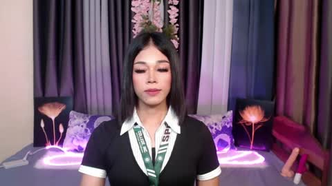 urlovely_jemma online show from 08.06.26
