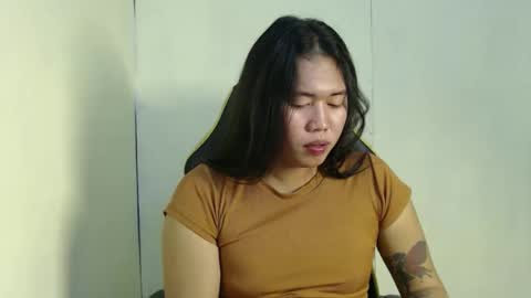 Snapshot of urlovely_sofie chatting on 10.04.25 Sofie online show from 10.04.25