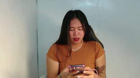 Snapshot of urlovely_sofie chatting on 10.13.25 Sofie online show from 10.13.25