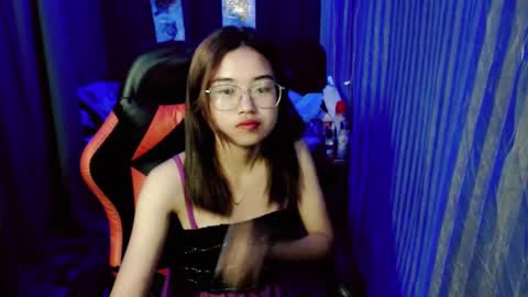 Snapshot of urlovelychinita chatting on 01.17.25 urlovelychinita online show from 01.17.25