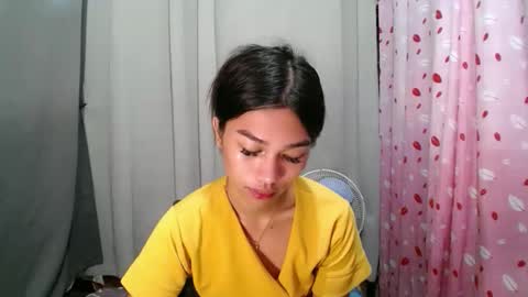 Snapshot of urloverjasmine_xx chatting on 05.14.26 urloverjasmine_xx online show from 05.14.26