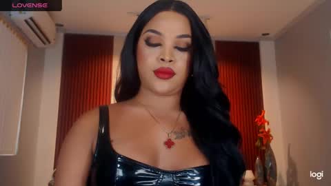 UrMajestyTyra online show from 06.06.26