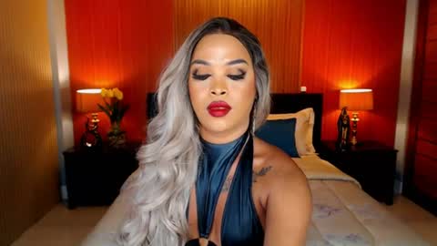 UrMajestyTyra online show from 06.25.26