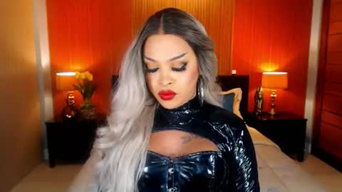 UrMajestyTyra online show from 06.28.26