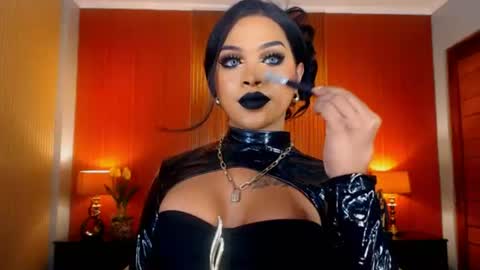 UrMajestyTyra online show from 07.06.26
