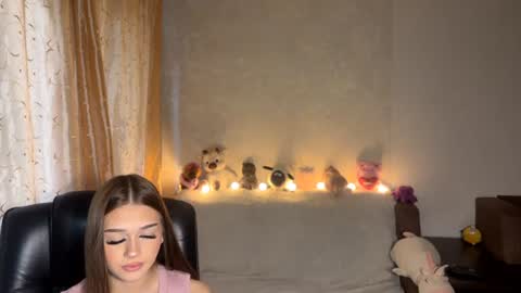 Molly online show from 07.19.26