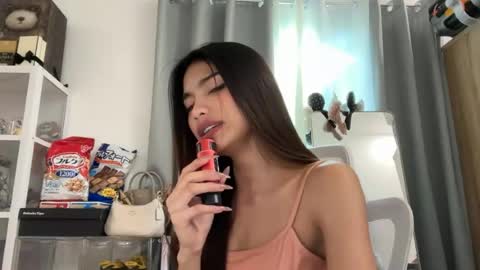 Snapshot of urnaughtyasianprincessjam chatting on 06.16.26 urnaughtyasianprincessjam online show from 06.16.26