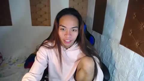 Snapshot of urpinay_cassy chatting on 01.19.25 urpinay_cassy online show from 01.19.25