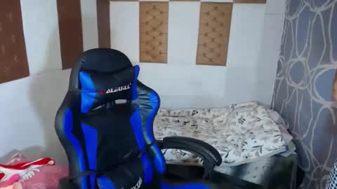 Snapshot of urpinay_cassy chatting on 02.18.25 urpinay_cassy online show from 02.18.25