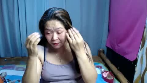 Snapshot of urpinay_singlemother chatting on 06.01.26 urpinay_singlemother online show from 06.01.26