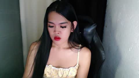 Snapshot of urpinayjenfuckerxxx chatting on 03.07.25 Jenny online show from 03.07.25