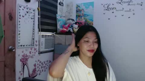 hi im kim online show from 10.24.25