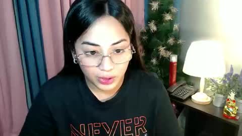 JUST CALL ME CALI online show from 11.27.25