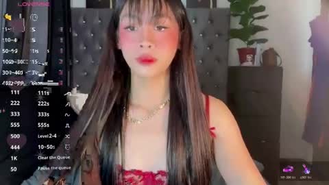 Snapshot of ursexxy_abby chatting on 06.25.26 abby online show from 06.25.26