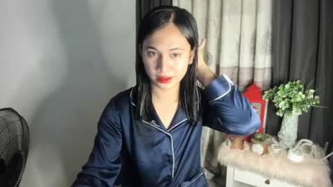 Snapshot of ursweet_athisa18 chatting on 11.14.25 Athisa online show from 11.14.25