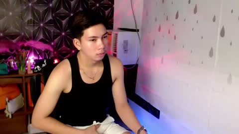 Snapshot of ursweet_jade chatting on 11.05.25 ursweet_jade online show from 11.05.25