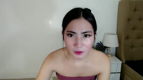 Snapshot of ursweet_kristinexx chatting on 12.15.25 JUST CALL ME KRISTEN online show from 12.15.25