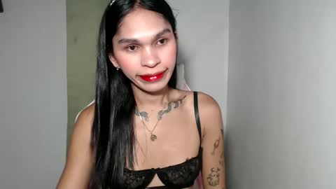 ursweet_zeviixx online show from 11.14.25