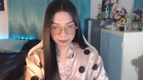 Ashley Kate Mateo Gray online show from 03.20.26