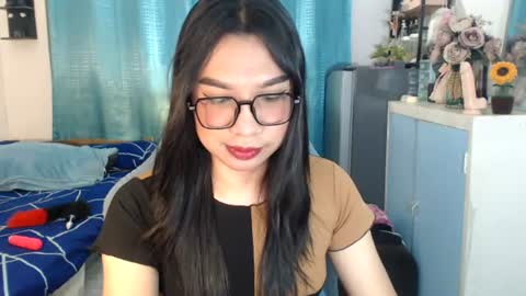 Ashley Kate Mateo Gray online show from 06.12.26