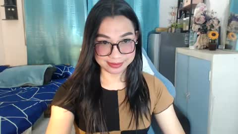 Ashley Kate Mateo Gray online show from 06.24.26