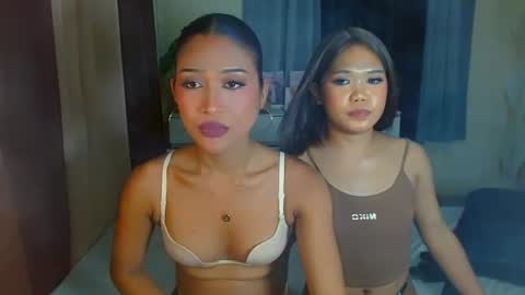 Urwildest farrah online show from 04.18.26