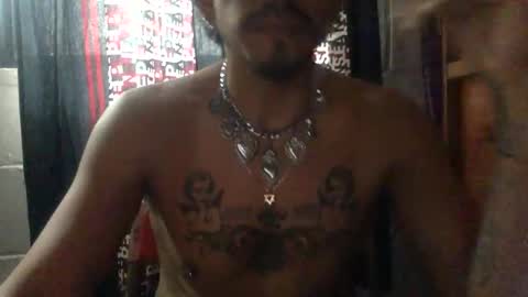 Snapshot of usaintsg chatting on 11.30.25 usaintsg online show from 11.30.25