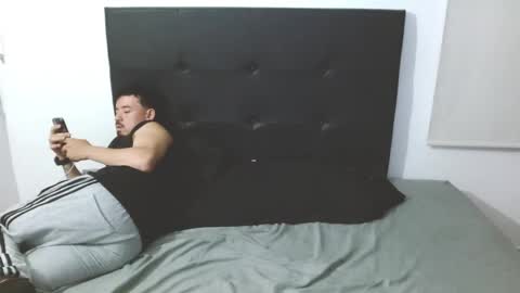 useronlypurple777 online show from 10.31.25