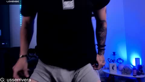 Snapshot of usserrivera chatting on 01.26.25 rivera online show from 01.26.25