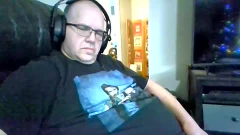 Snapshot of usstarr1 chatting on 12.12.24 usstarr1 online show from 12.12.24